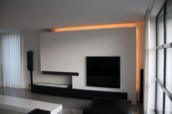 Patrick Janssen Interieurarchitect project Bijnens leefruimte met ingebouwde accessoires